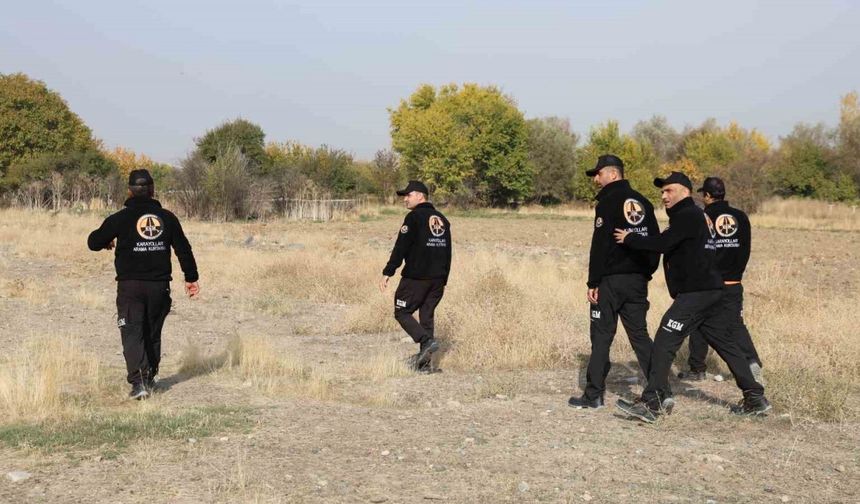 Elazığ’da Kayıp Çocuğu 250 Kişilik Ekip Arıyor