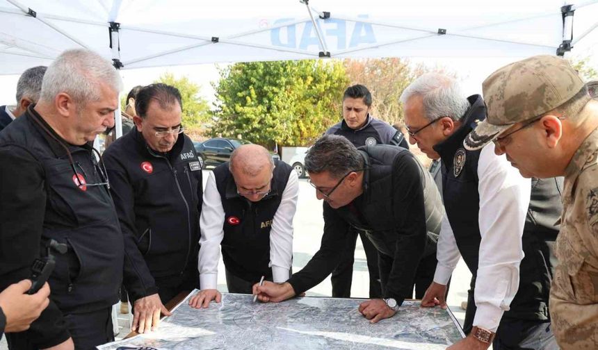 Kaybolan Otizmli Çocuk 35 Kilometrelik Alanda Aranıyor