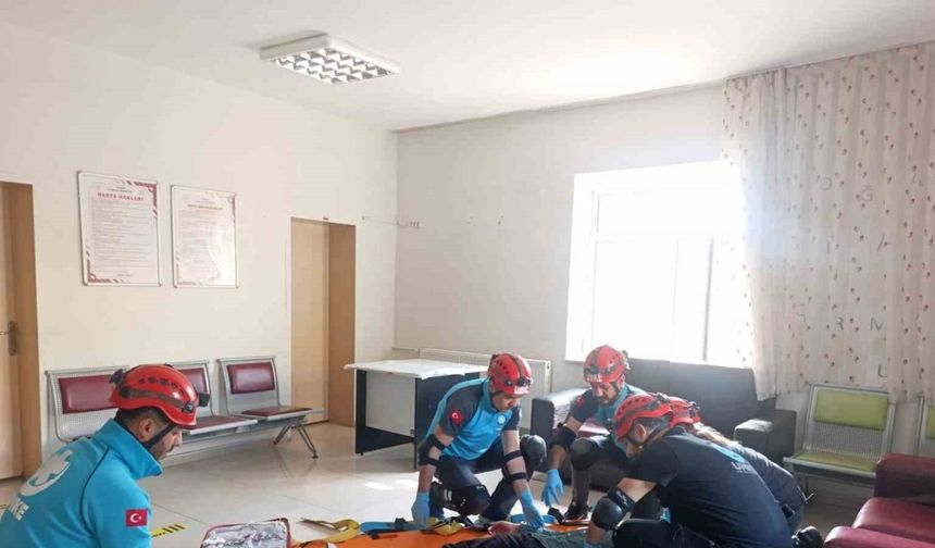 Palu’da deprem ve yangın tatbikatı