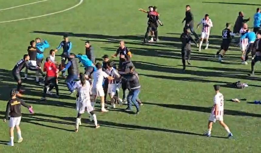 Elazığ’da amatör maçta kavga