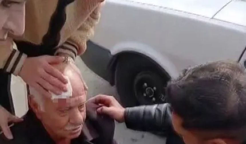 Elazığ’da Otomobilin Çarptığı Yaşlı Adam Yaralandı