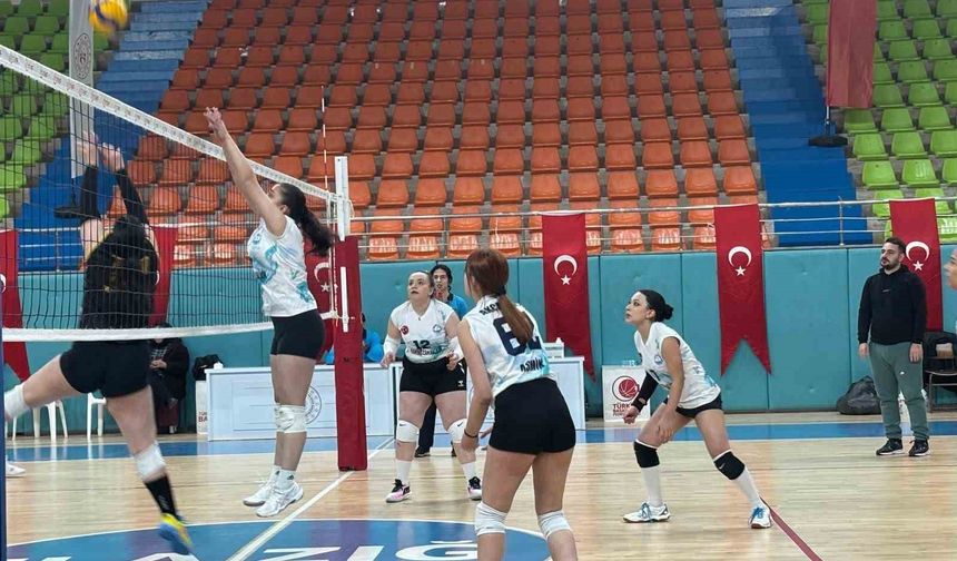Yıldız Kadınlar Voleybol İl Birinciliği Tamamlandı