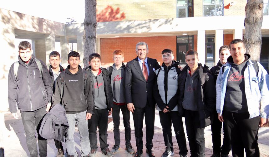 Gürsel Erol Gazi MTAL’i Ziyaret Etti,