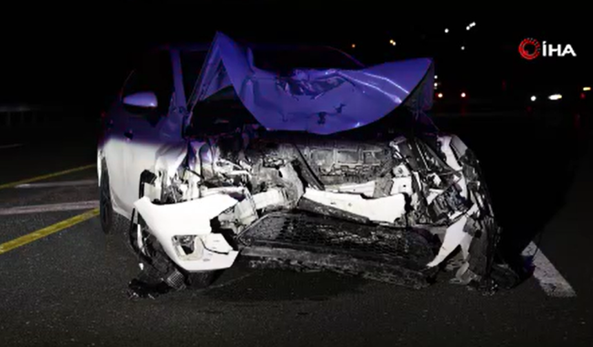 Elazığ'da İki Otomobil Çarpıştı: 1'i Ağır 3 Yaralı