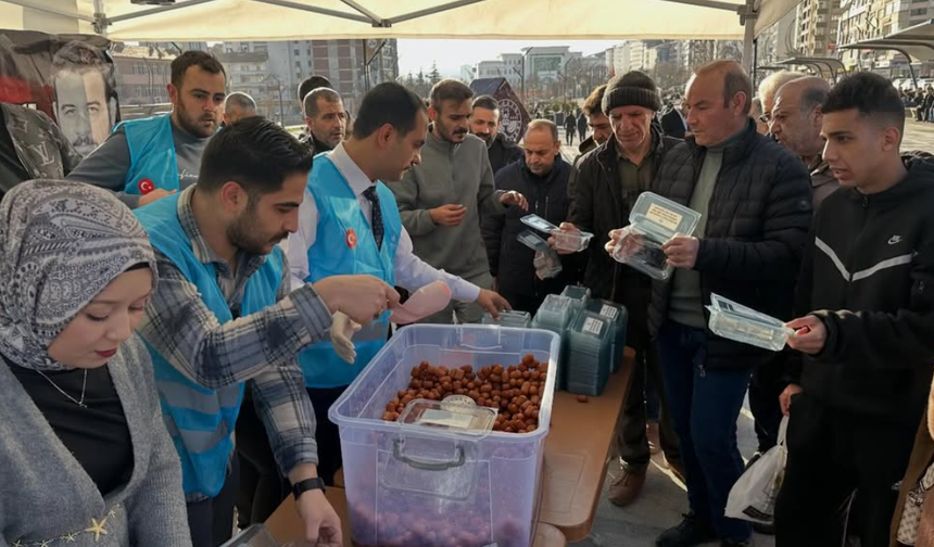 Ülkü Ocakları Elazığ İl Başkanlığı’ndan Fırat Yılmaz Çakıroğlu İçin Anma Etkinliği
