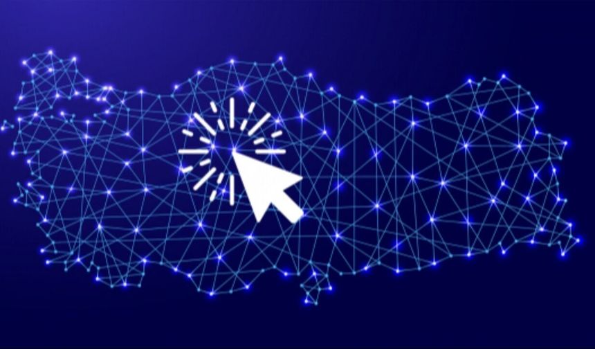 Türkiye Dijitalde Rekor Sürede: Günlük Ortalama 7 Saat İnternetteyiz