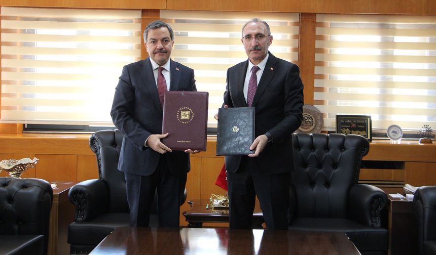 Fırat ve MTÜ Üniversiteleri Arasında İş Birliği Protokolü