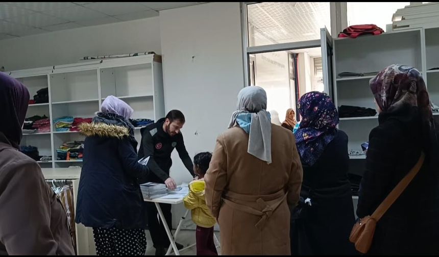 Elazığ Umut Kervanı’ndan İhtiyaç Sahibi Ailelere Nakdi Destek