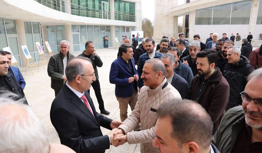 Fırat Üniversitesi’nde Geleneksel Bayramlaşma Programı Düzenlendi