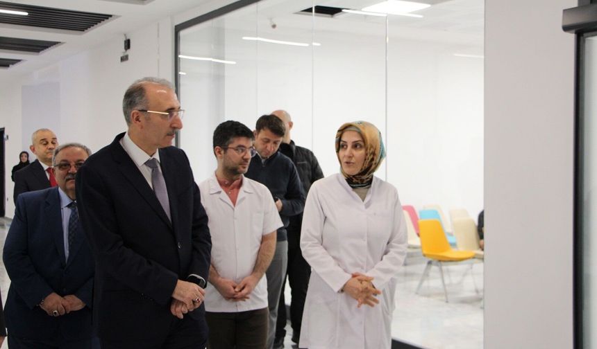 Fırat Üniversitesi Diş Hekimliği Fakültesi ve Hastanesi Kapılarını Açtı