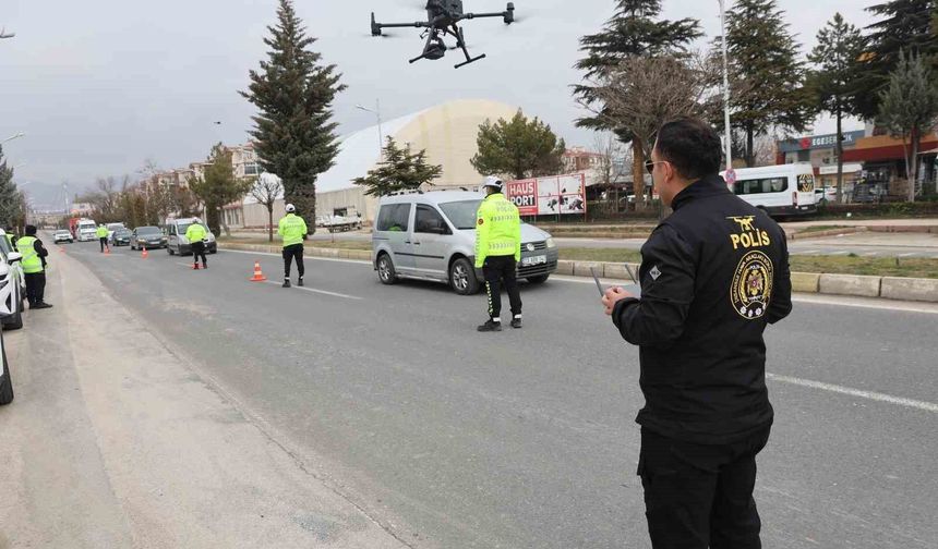 Elazığ'da Dron Destekli Trafik Uygulaması