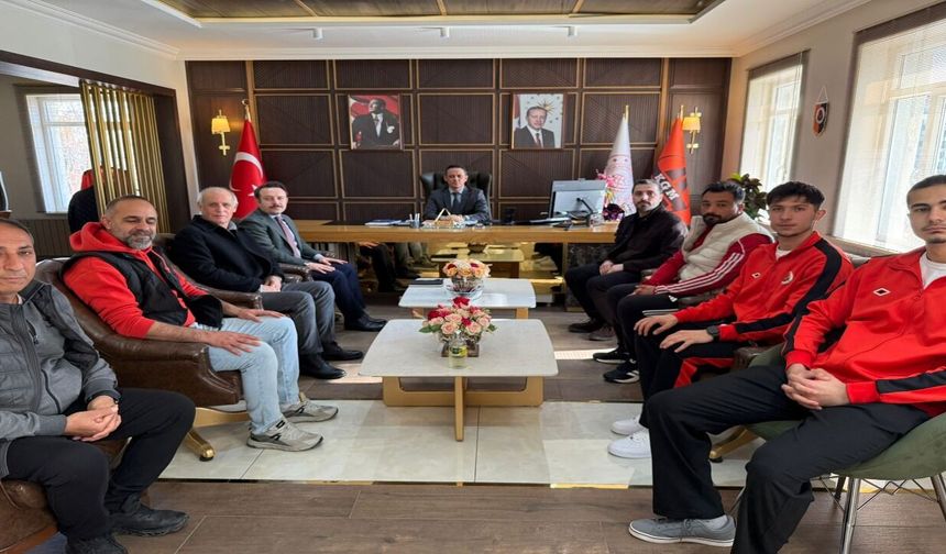 Elazığ Yolspor’dan Karayolları 8. Bölge Müdürü Suat Cüre’ye Hayırlı Olsun Ziyareti