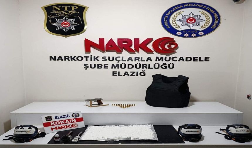 Elazığ’da Uyuşturucu Operasyonu: 876 Gram Kokain Ele Geçirildi