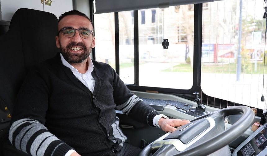 Kalp Krizi Geçiren Yolcuyu Hastaneye Yetiştiren Kahraman Şoför Konuştu: 'Otobüsümüze Binen Her Yolcu Bize Emanet'