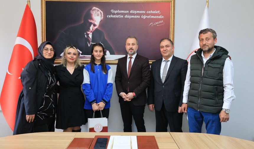 Elazığ’da 15 Temmuz Demokrasi Yarışmaları Ödülleri Sahiplerini Buldu