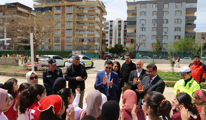 Minik Yürekten Anlamlı Jest: Polise Bırakılan Not Duygulandırdı