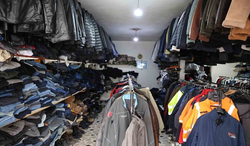 Bahçe sezonun başlamasıyla, ikinci el kıyafete talep arttı