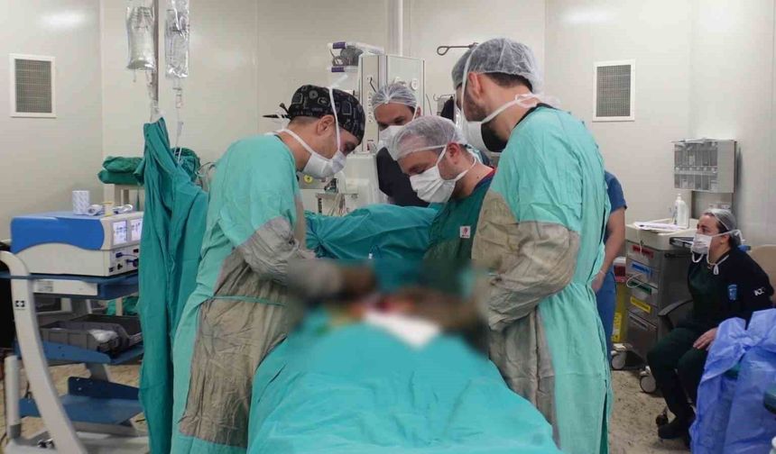 Doç. Dr. Anıl Agar'dan Kamburluk Uyarısı