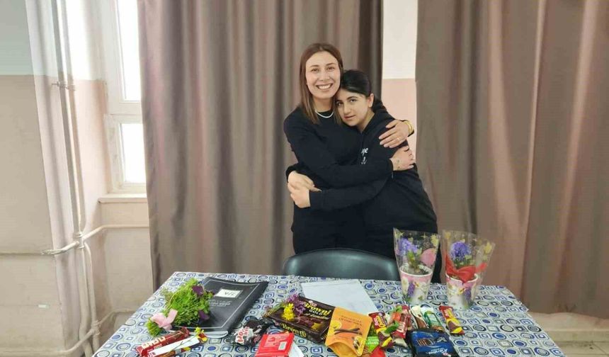 Elazığ'da 'Öğretmene Saygılı Nesil Yetişiyor' Programı