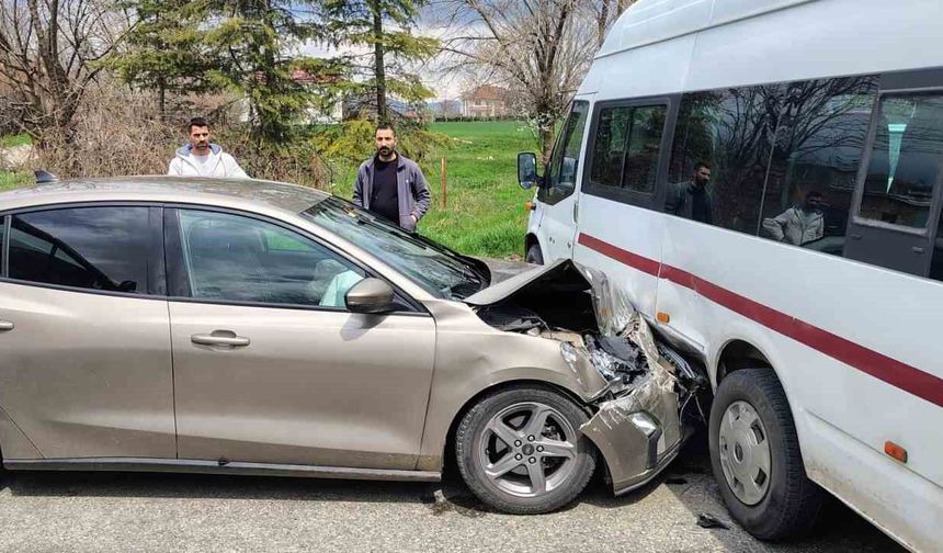 Elazığ'da Trafik Kazası: 1 Yaralı