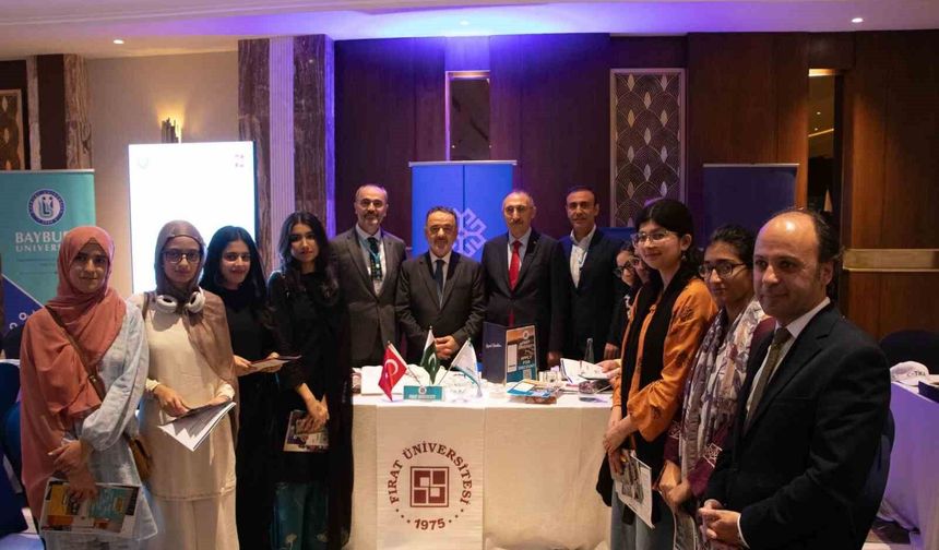 Fırat Üniversitesi Pakistan'da Tanıtıldı