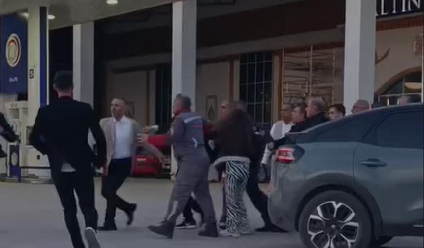 Elazığ’da Trafik Tartışması Yumruklu Kavgaya Dönüştü