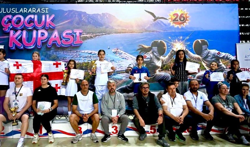 Elazığlı Eskrimciden Uluslararası Başarı