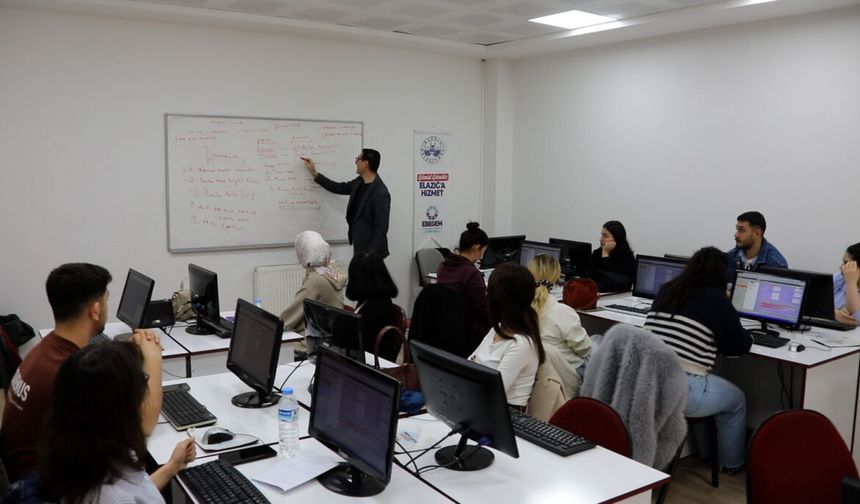 Elazığ Belediyesi’nden Ücretsiz Bilgisayarlı Muhasebe Kursu