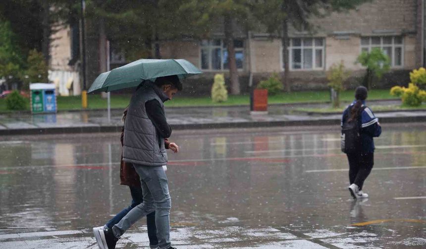 Elazığ Bir Yılda Aldığı Yağışın Daha Fazlasını 5 Ayda Aldı