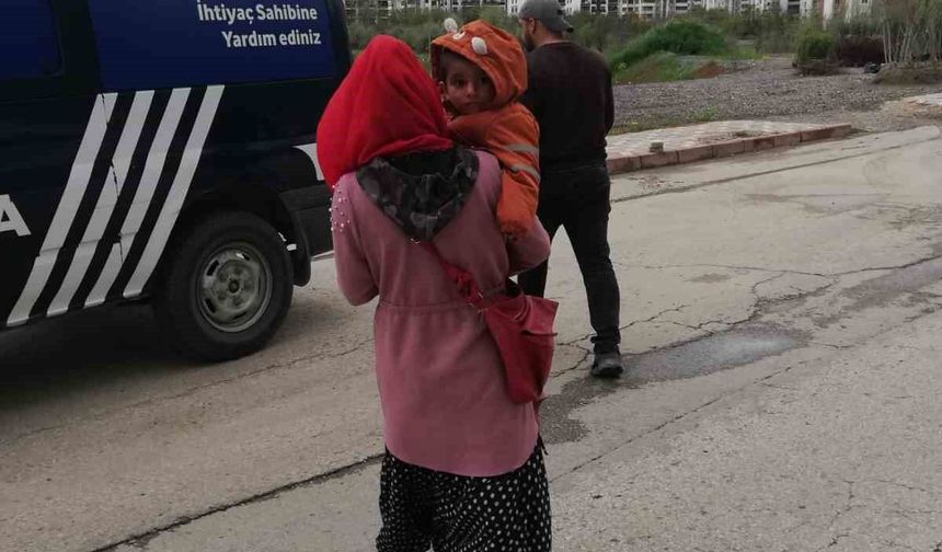 Elazığ'da Zabıtadan Dilencilere Yönelik Operasyon