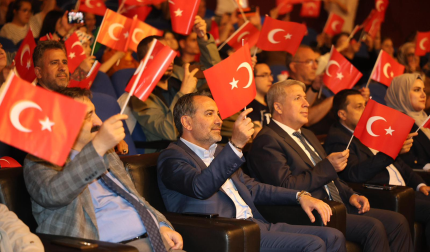Elazığ Belediyesi, Engelliler Haftası’nda Çanakkale Ve Vatan Sevgisi Temasıyla Program Düzenledi