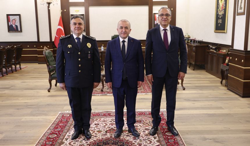 Vali Hatipoğlu, Emniyet Müdürlüğündeki Görev Değişimini Kabul Etti