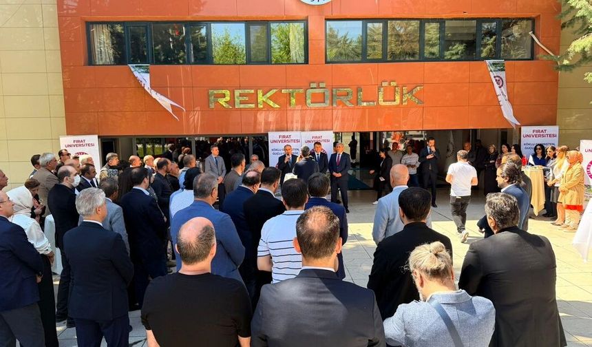 Fırat Üniversitesi’nde Kurban Bayramı Bayramlaşma Programı Gerçekleştirildi