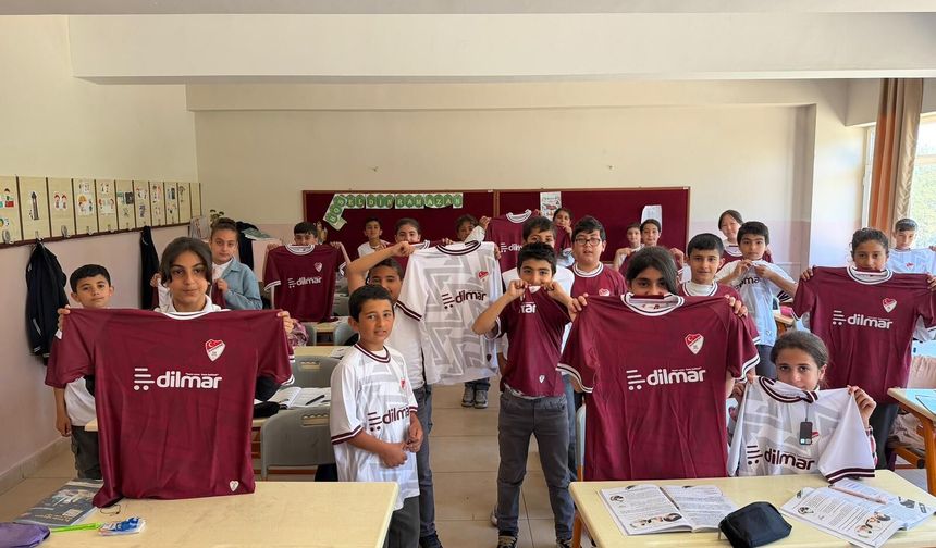 Gezin’de Öğrencilere Elazığspor Sevgisi Aşılandı