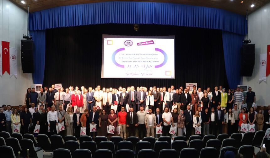 Fırat Üniversitesi’nde Akademik Başarı Ödül Töreni Düzenlendi