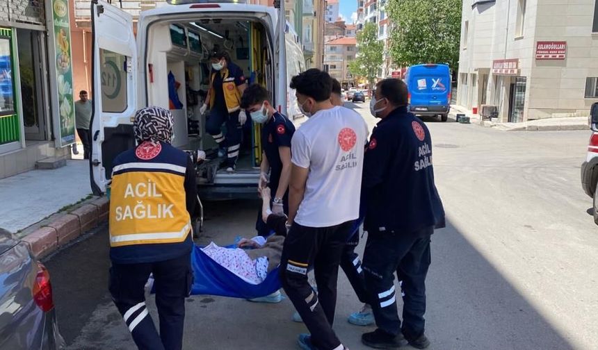 Evde Düşerek Mahsur Kalan Kardeşler İçin Ekipler Seferber Oldu