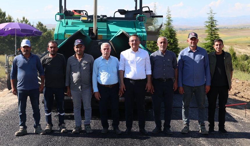 Genel Sekreter Yatkın’dan Asfalt Mesaisindeki Ekiplere Ziyaret
