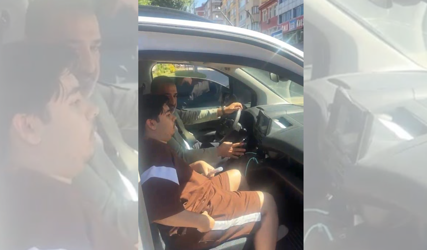 Elazığ'da Sınava Geç Kalan Öğrenciler Belediye Ulaşım Ekipleri İle Zamanında Yetiştirildi