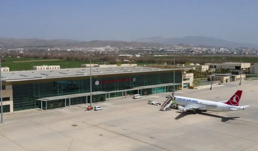 Elazığ Havalimanı Yolcu Trafiğinde 62 Bini Aşan Artış