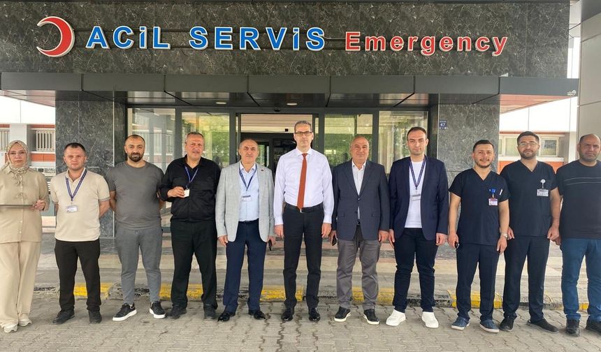 Fırat Üniversitesi Hastanesi Yönetiminden Bayram Ziyareti