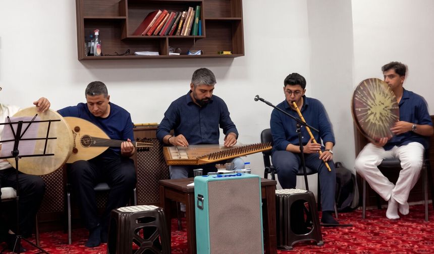 Nefes-i Harput İrfan Meclisi’nde Maneviyat ve Musiki Dolu Akşam