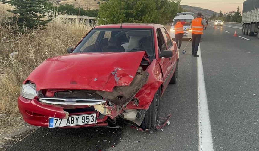 Elazığ'da Trafik Kazası: 5 Yaralı