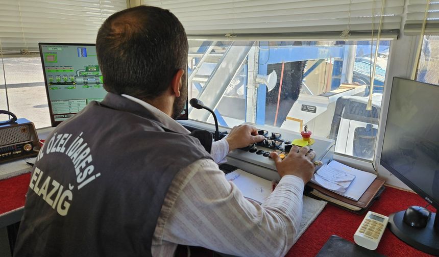 Elazığ İl Özel İdaresi’nin Asfalt Üretim Gücü Kırsal Yollara Kalite ve Hız Kazandırıyor
