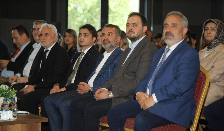 Selmanoğlu: Bağımlılıkla Mücadelede Toplumun Her Kesimine Görev Düşüyor