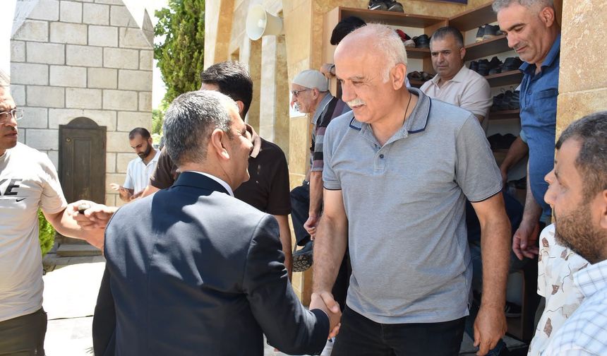 Erol Keleş, Cuma Namazında Akçakirazlı Vatandaşlarla Buluştu