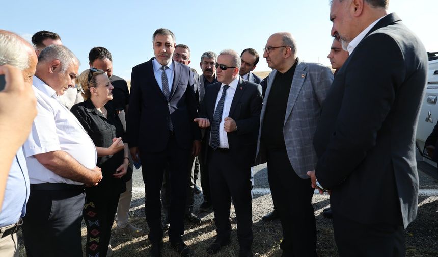 Vali Hatipoğlu ve Protokol Üyelerinden Kovancılar OSB Alanında İnceleme