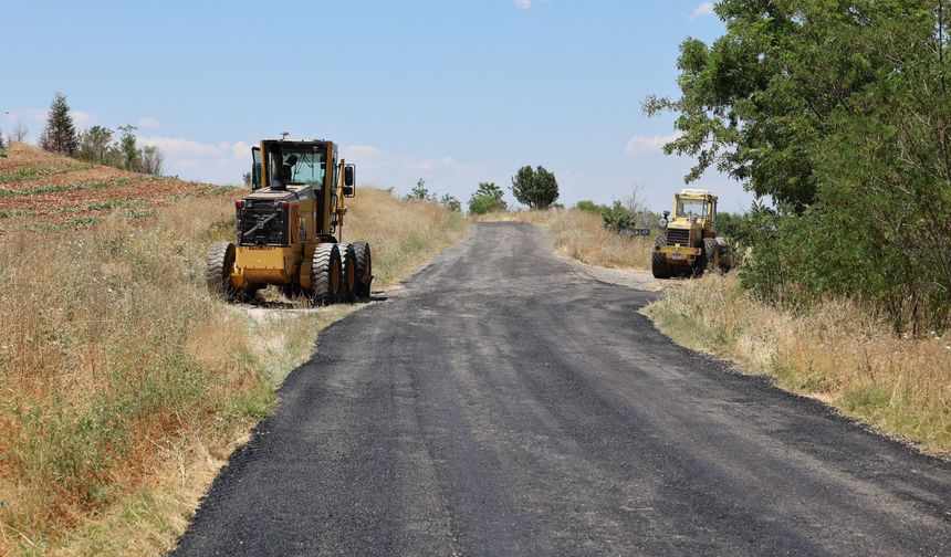 Payamlı Köyü Yolunda Asfalt İyileştirme Çalışmaları Sürüyor