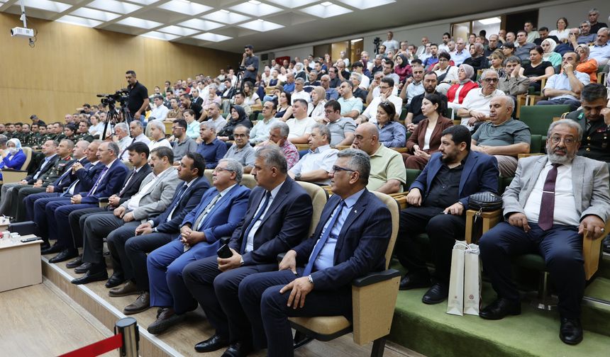 Fırat Üniversitesi'nde Milli Birlik ve Demokrasi Vurgusu