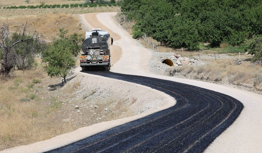 Konacık Köyü’nün Ulaşım Ağı Güçleniyor