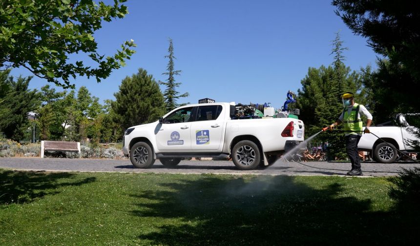 Elazığ Belediyesi İlaçlama Çalışmalarını Sürdürüyor